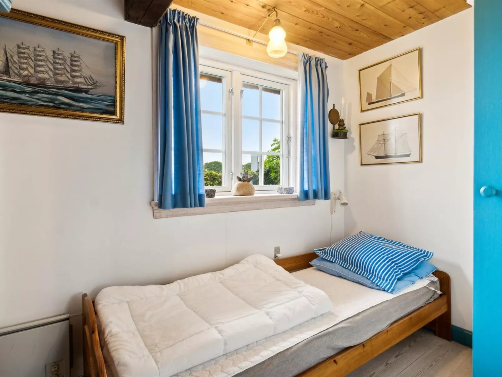 "Leoni" - 115m from the sea-Binnen