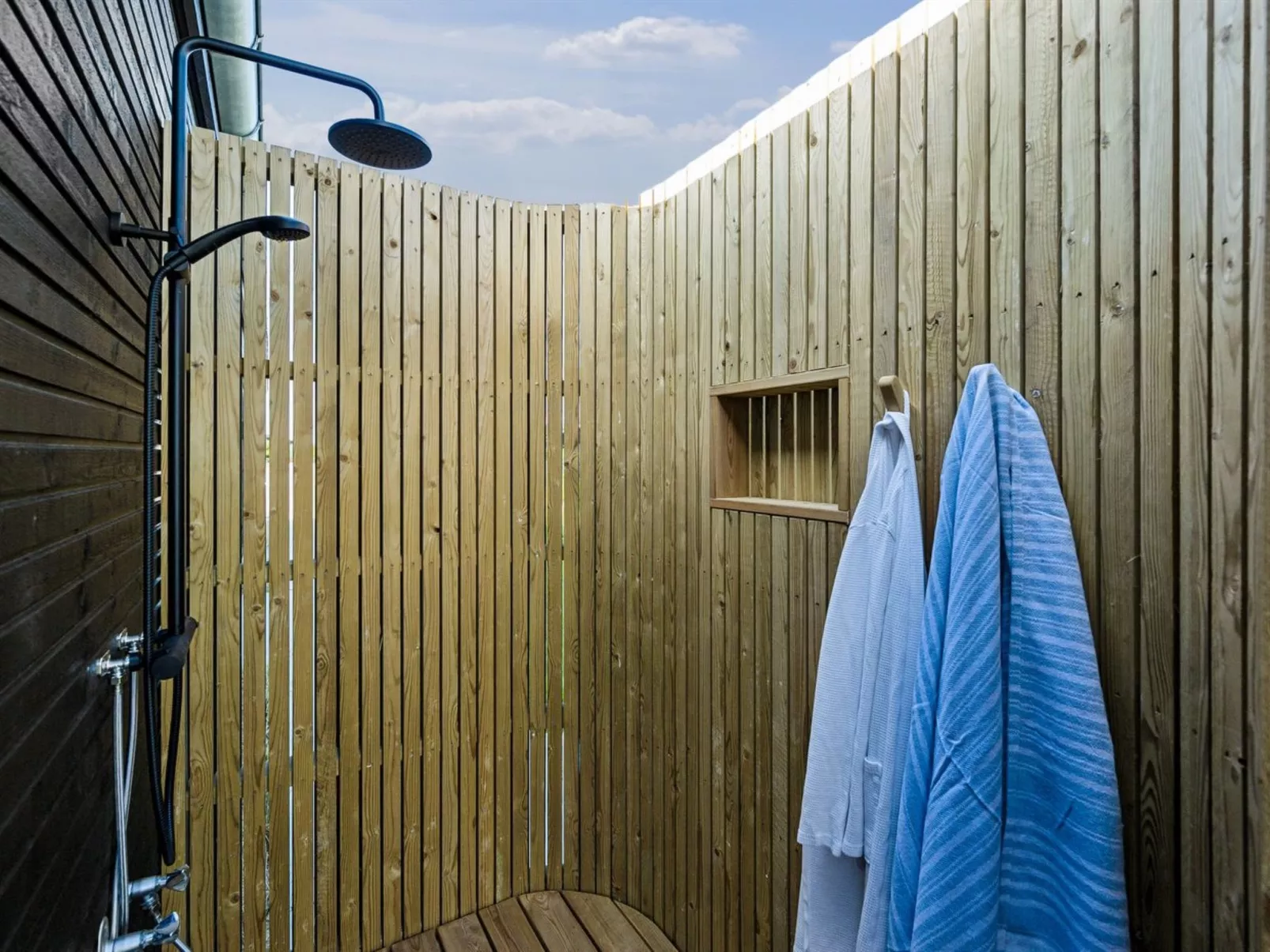 "Lyder" - 400m from the sea-Buiten