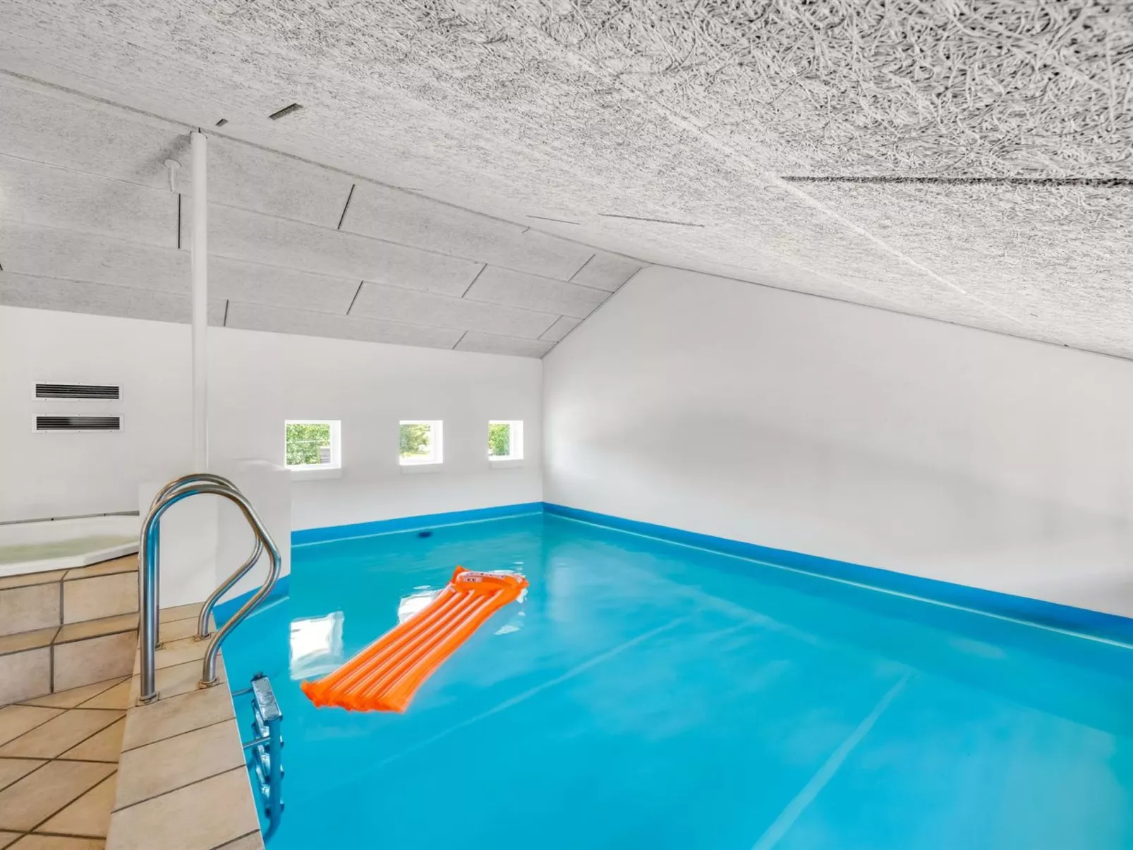 "Holga" - 400m from the sea-Buiten