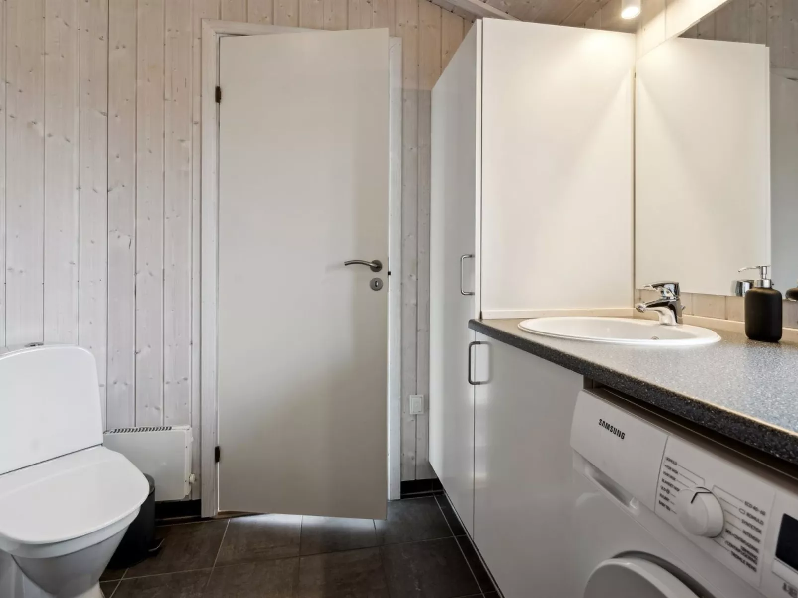 "Tayana" - 700m from the sea-Binnen