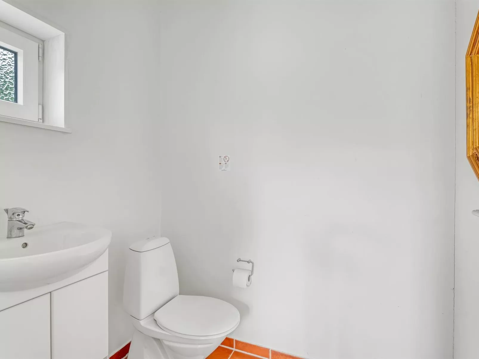 "Henkil" - 175m from the sea-Binnen