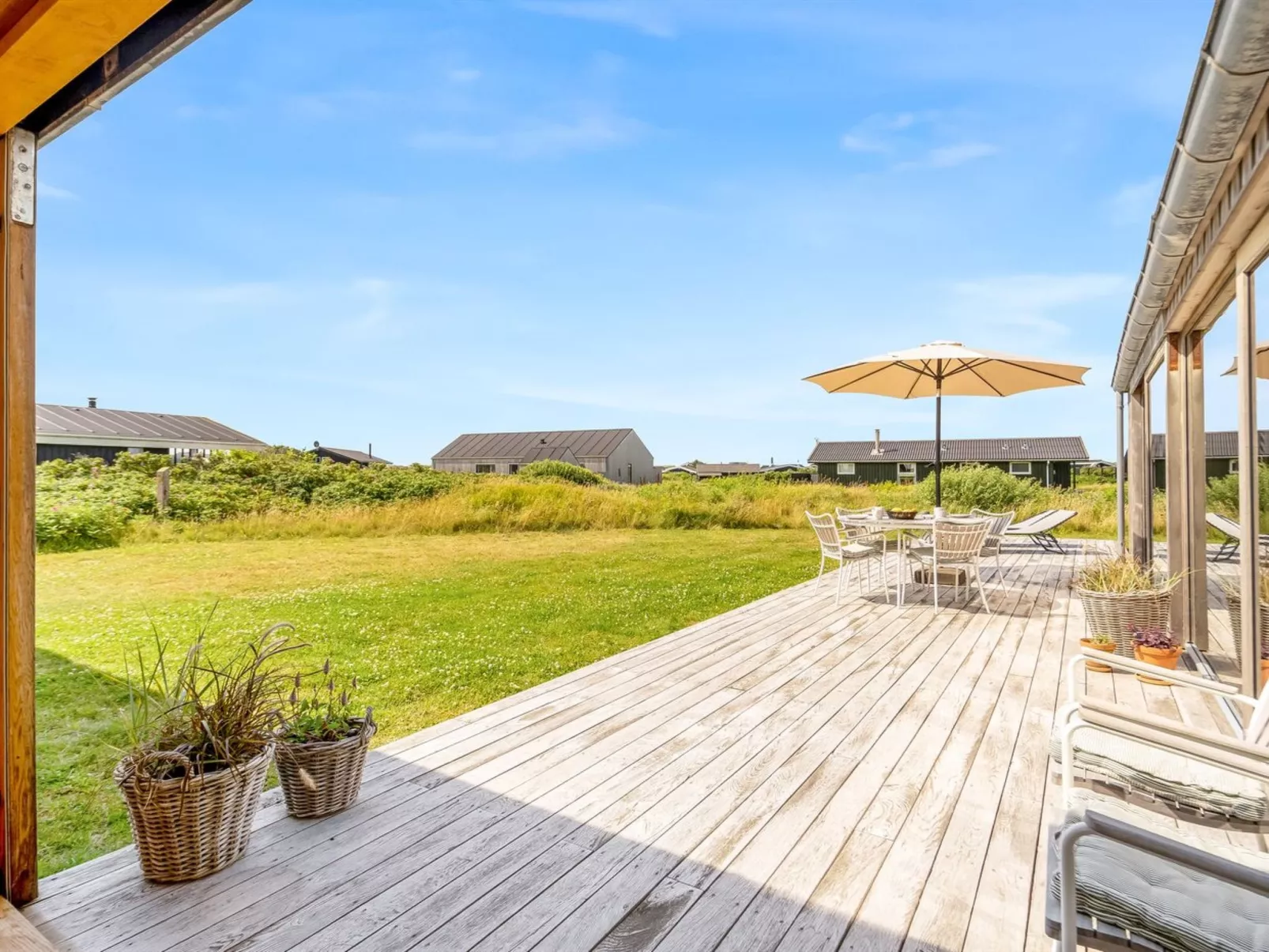 "Onni" - 250m from the sea-Buiten