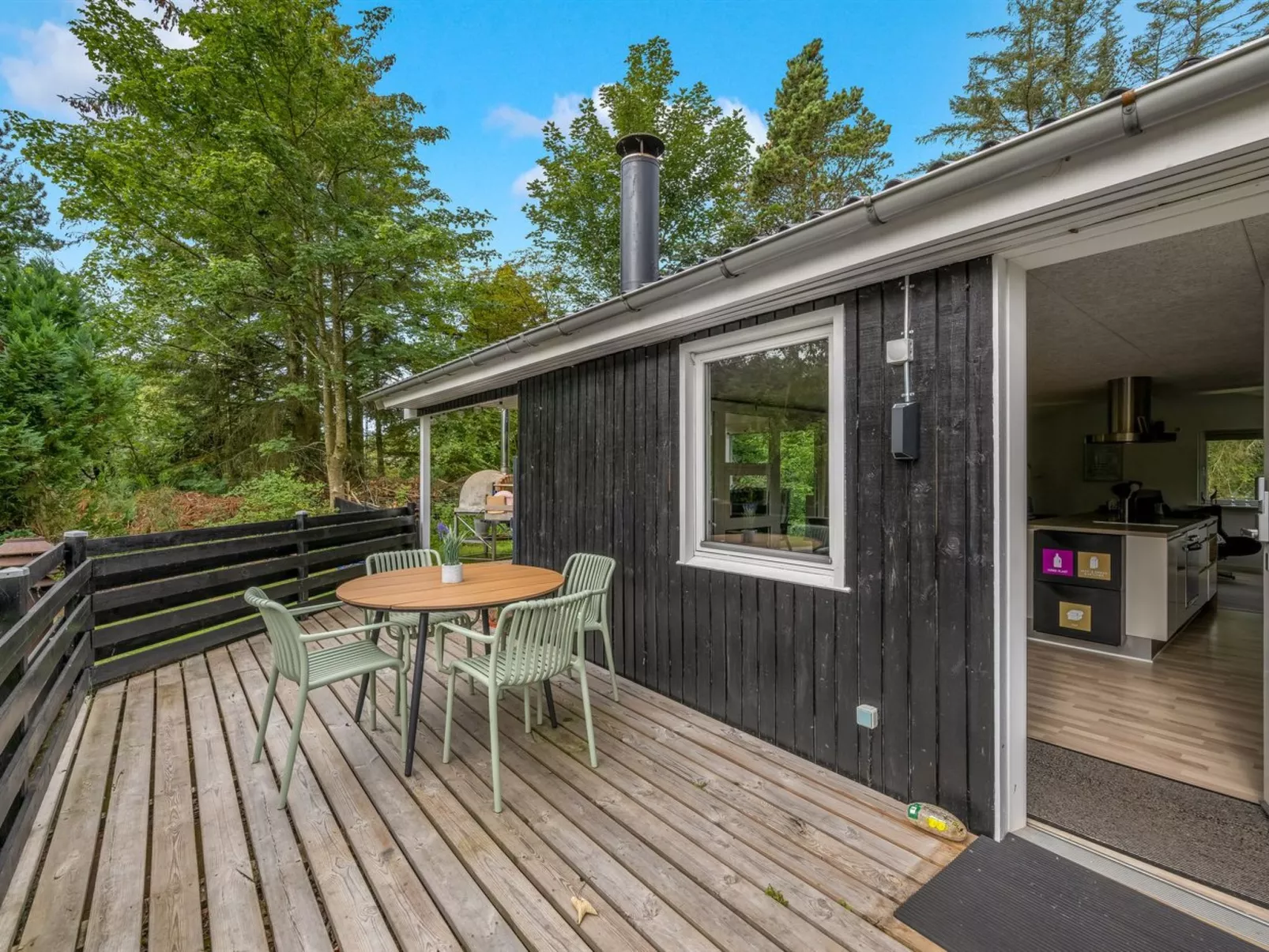 "Tiina" - 500m to the fjord-Buiten