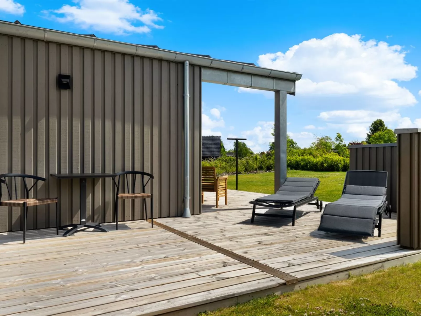 "Tydkil" - 250m from the sea-Buiten