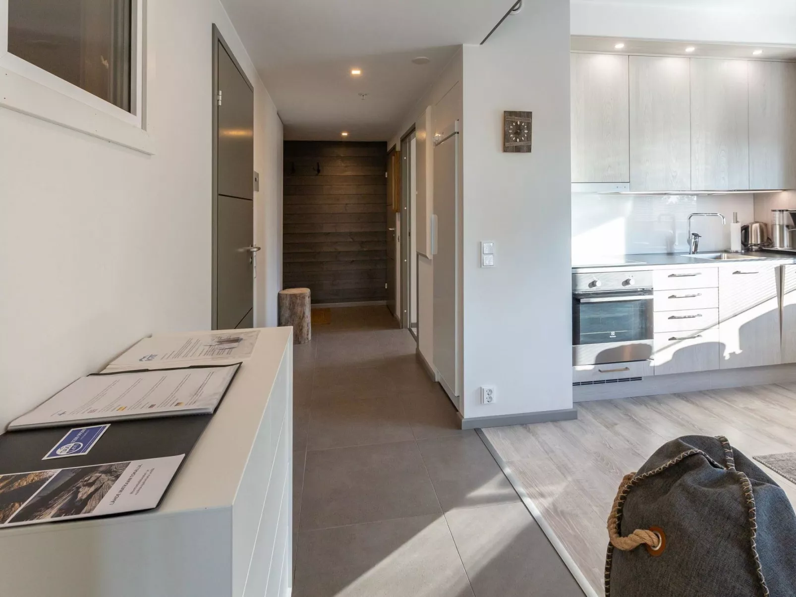 Tunturinlaita c 9-Binnen