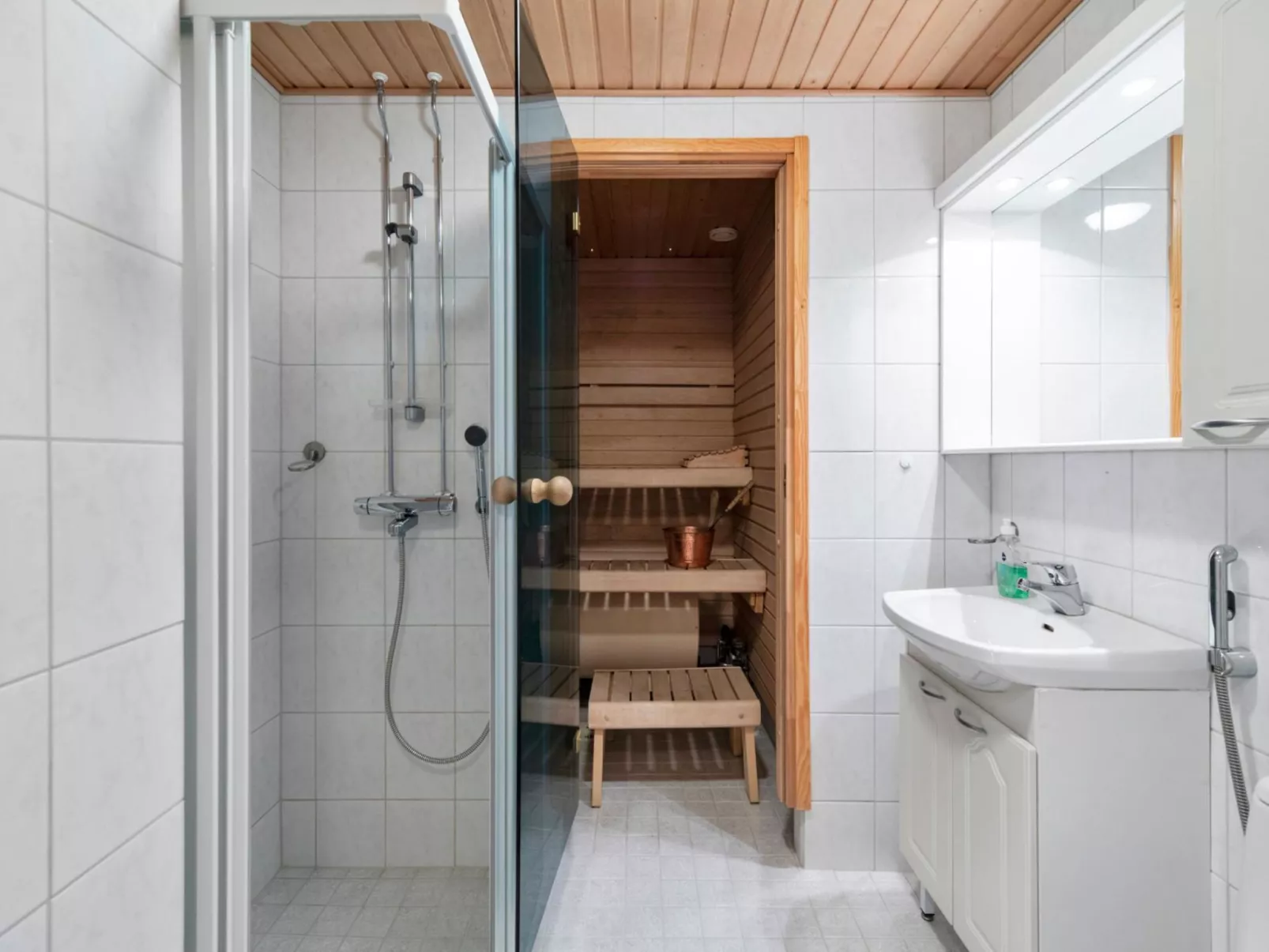 Yllästar 1 as 209 (la-la)-Binnen