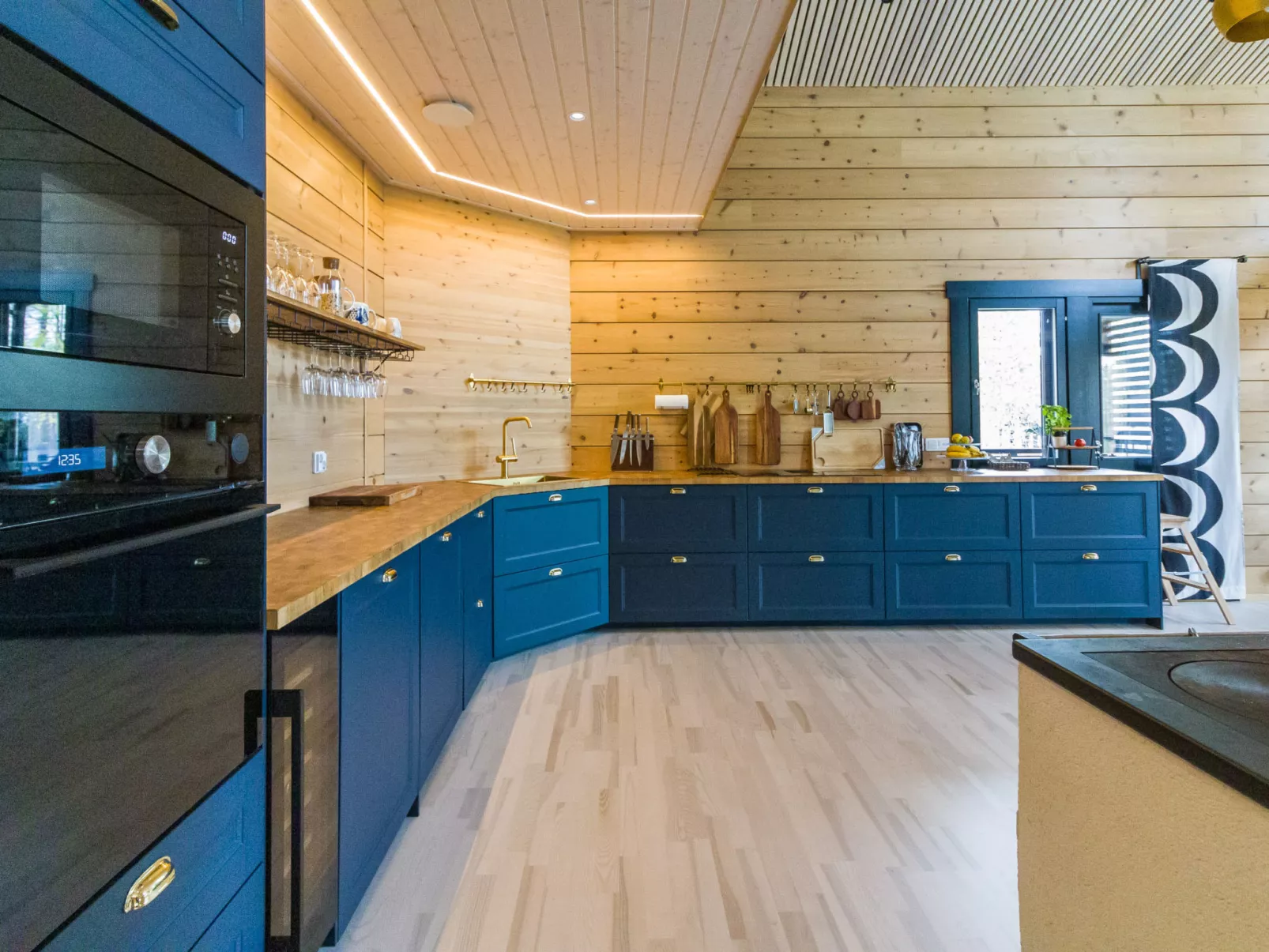 Villa valoisa-Binnen