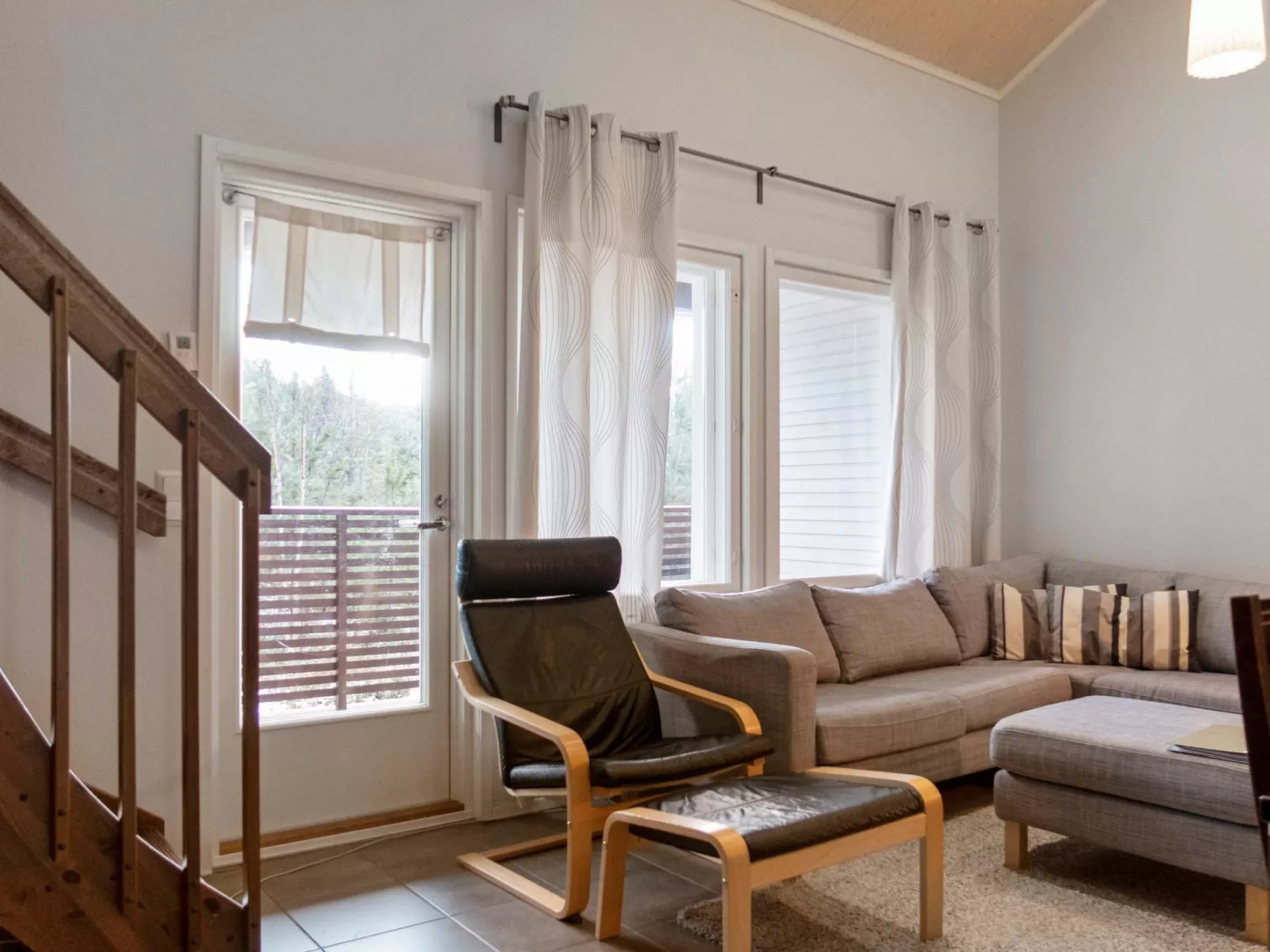 4 seasons b 1-Binnen