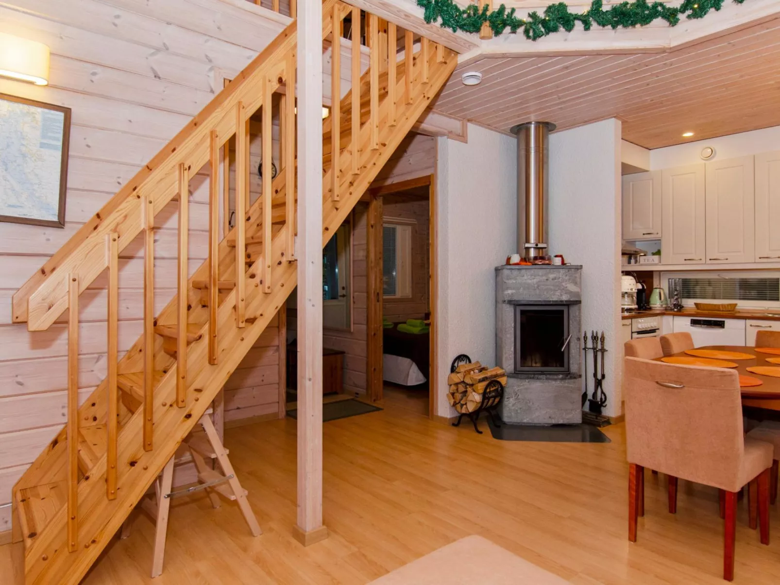 Otsopirtti, maria-Binnen