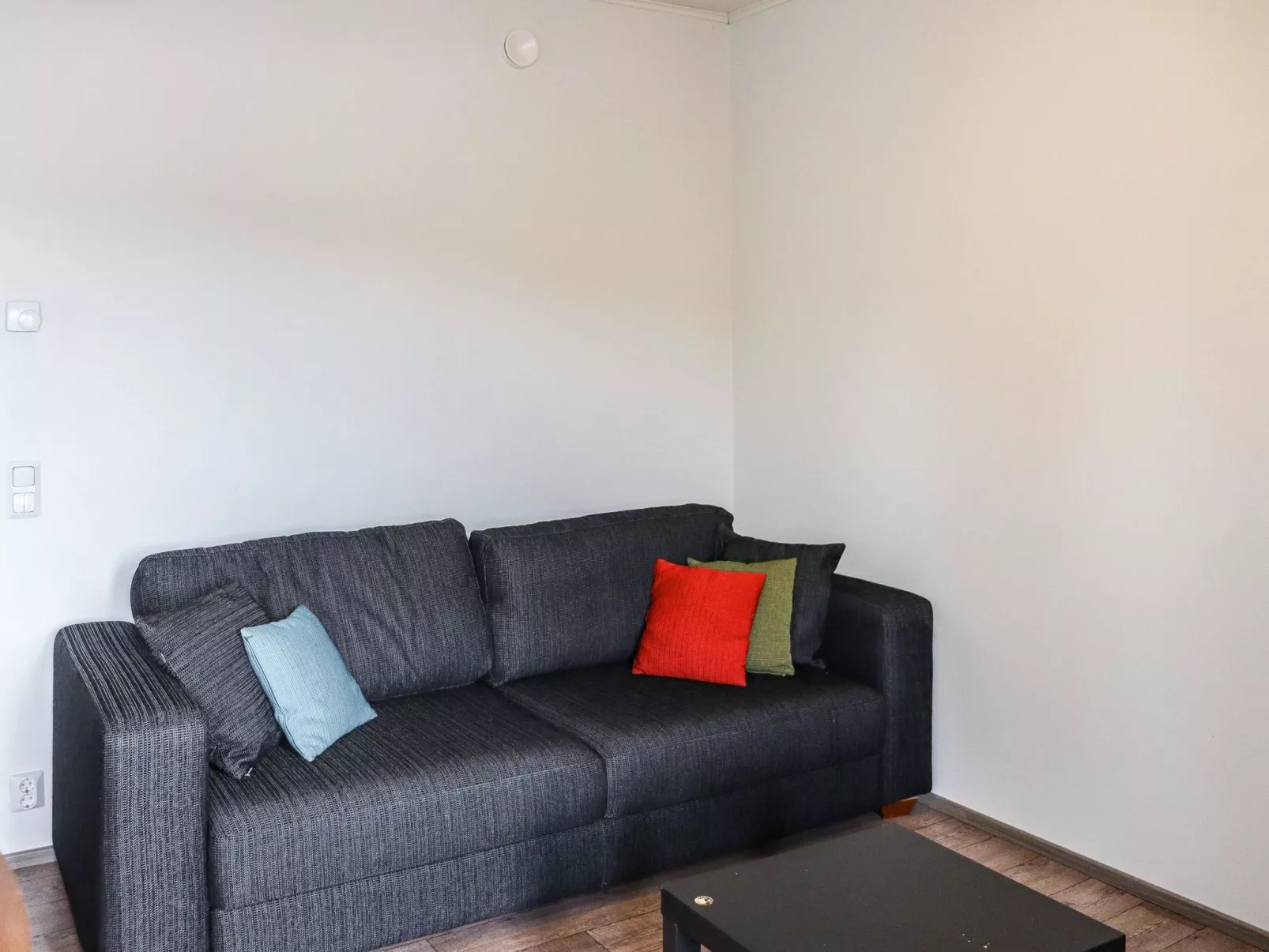 Skivillas 47 ukkohalla (a7)-Binnen