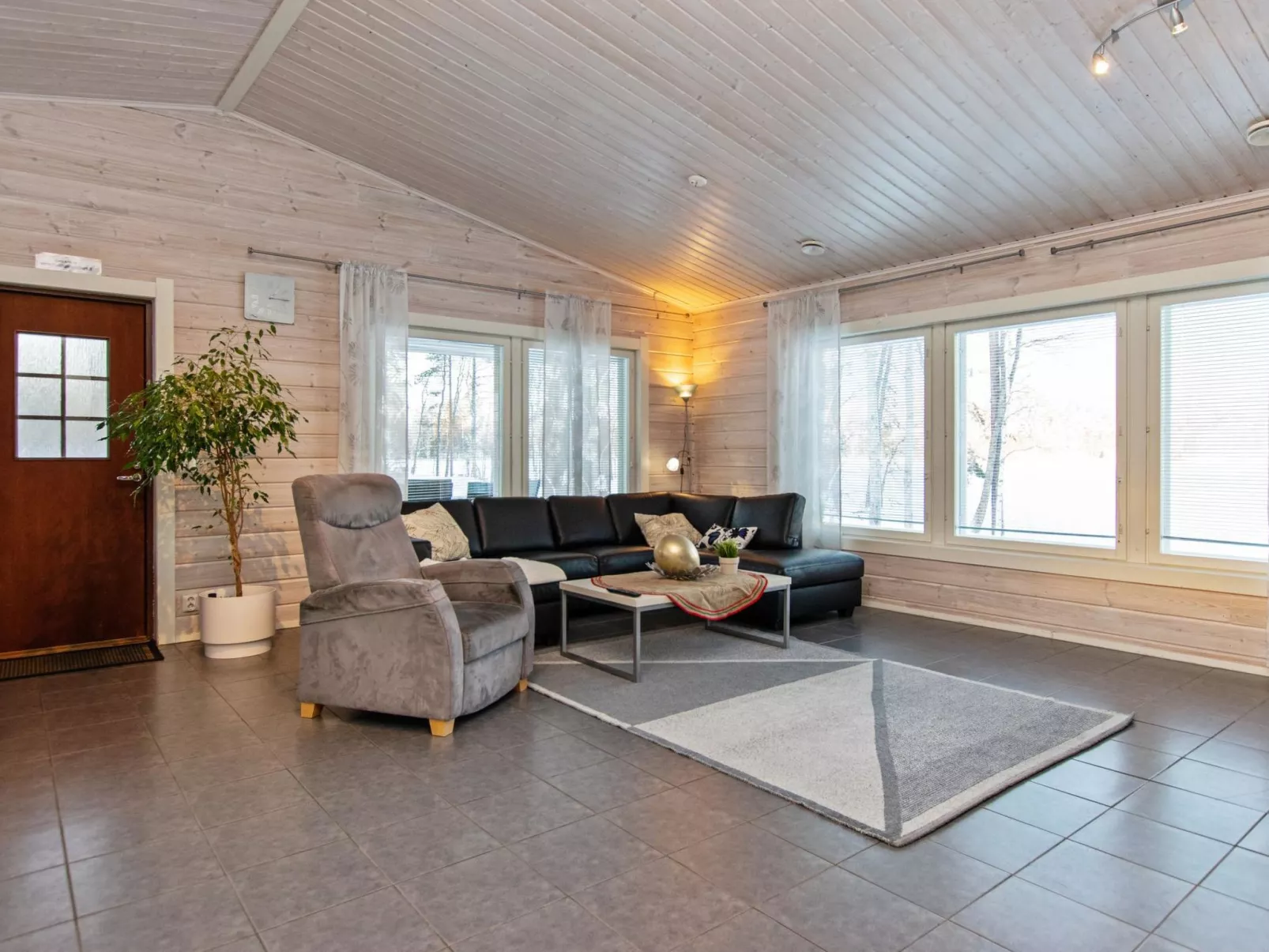 Hot pool cottage laurinranta-Binnen