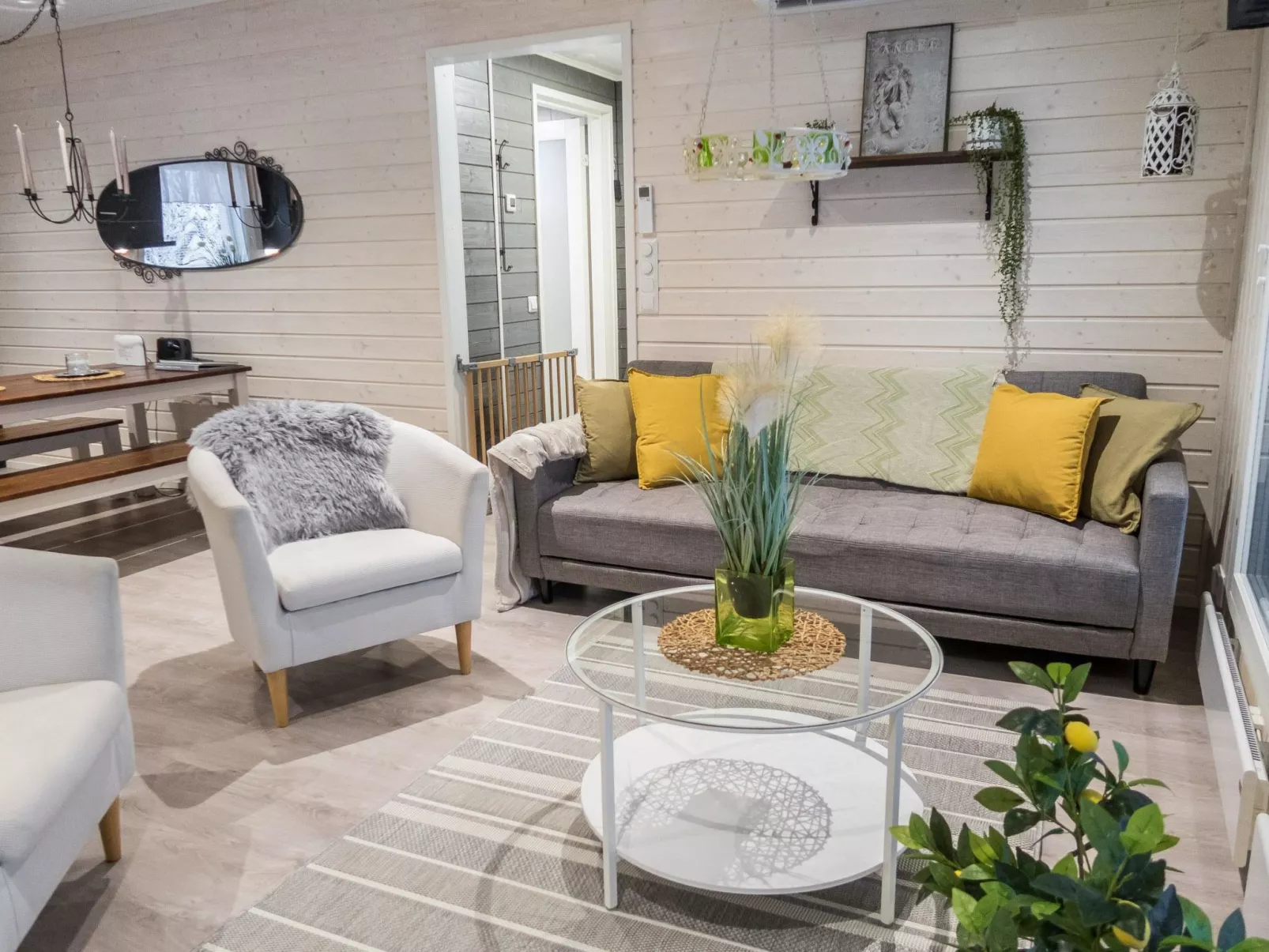 Kivilahti vuokatti-Binnen