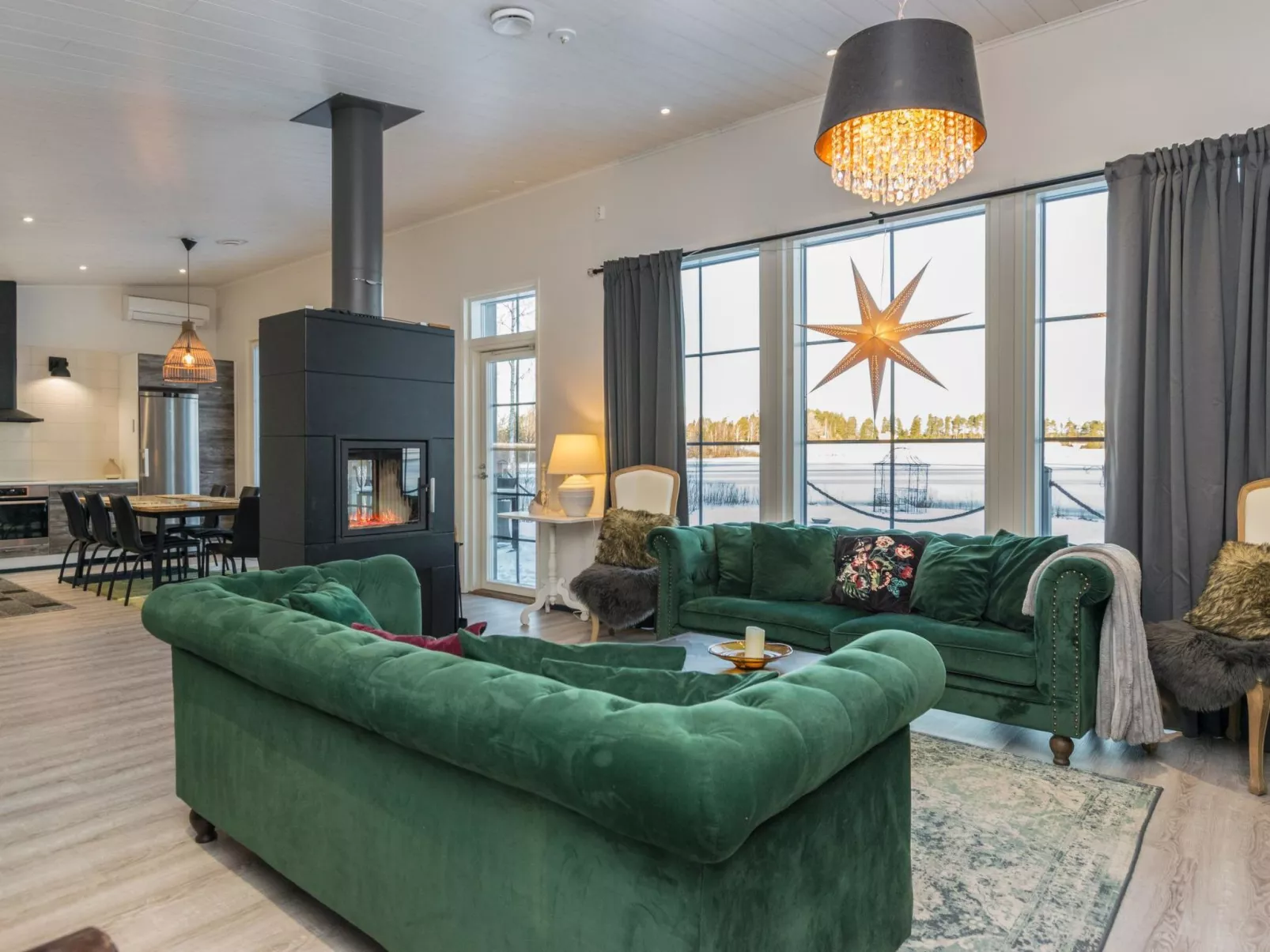 Villa karhentimantti-Binnen