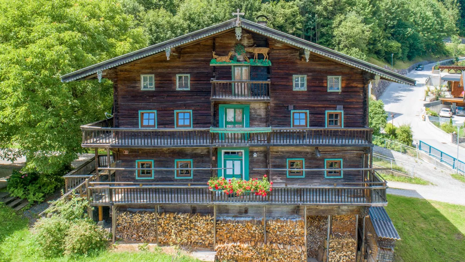 Alte Grafenmühle-Buitenkant zomer