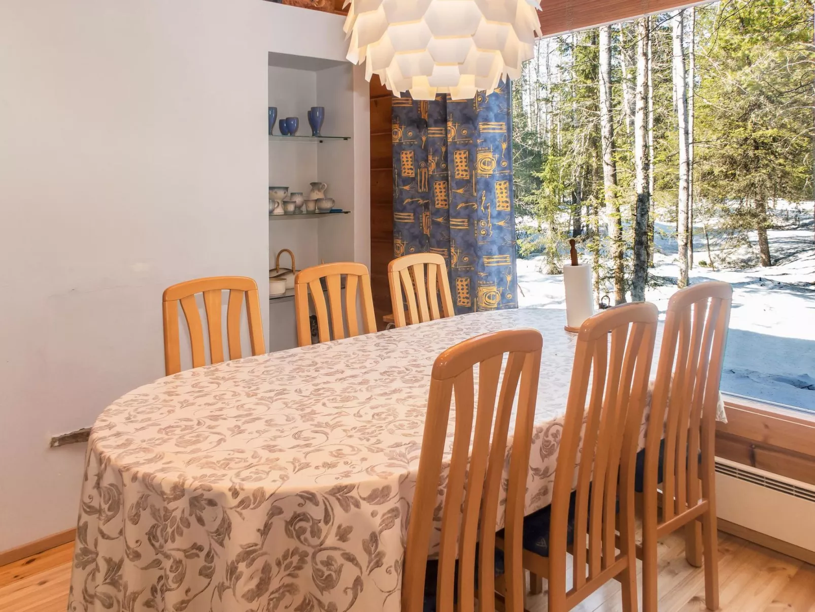 Villa rukaherttua-Binnen