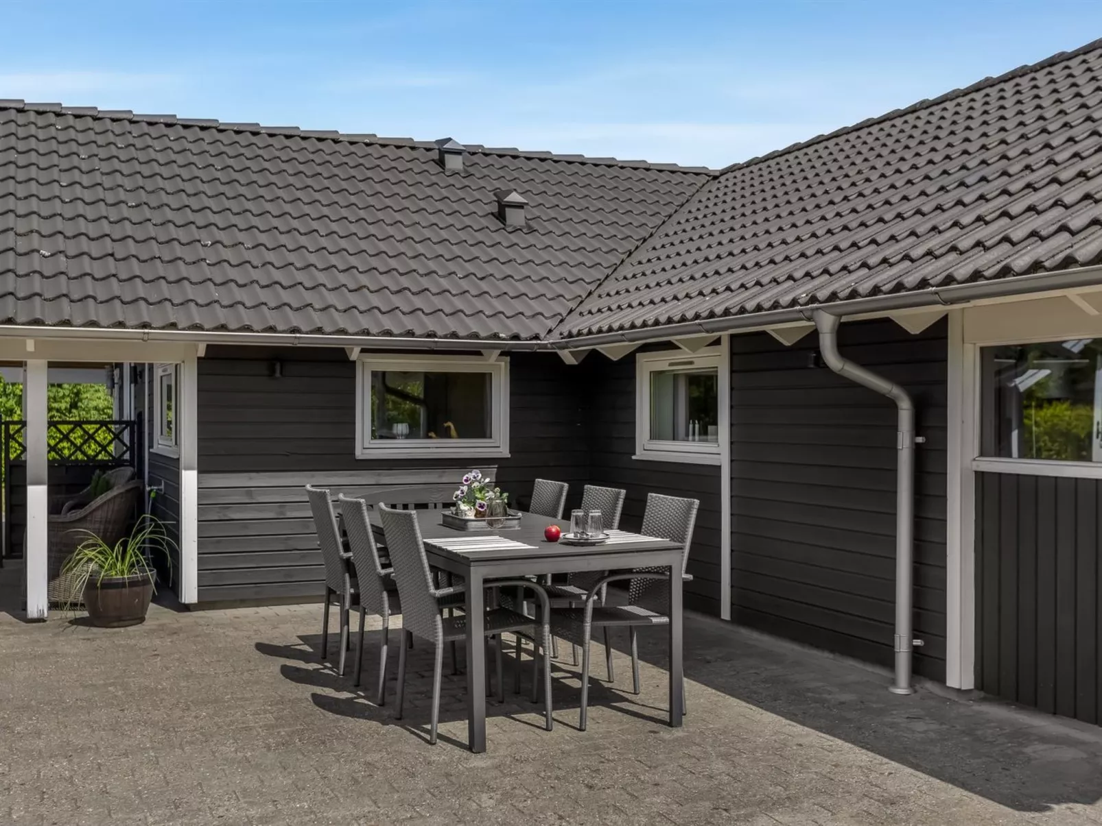 "Truels" - 30km from the sea-Buiten