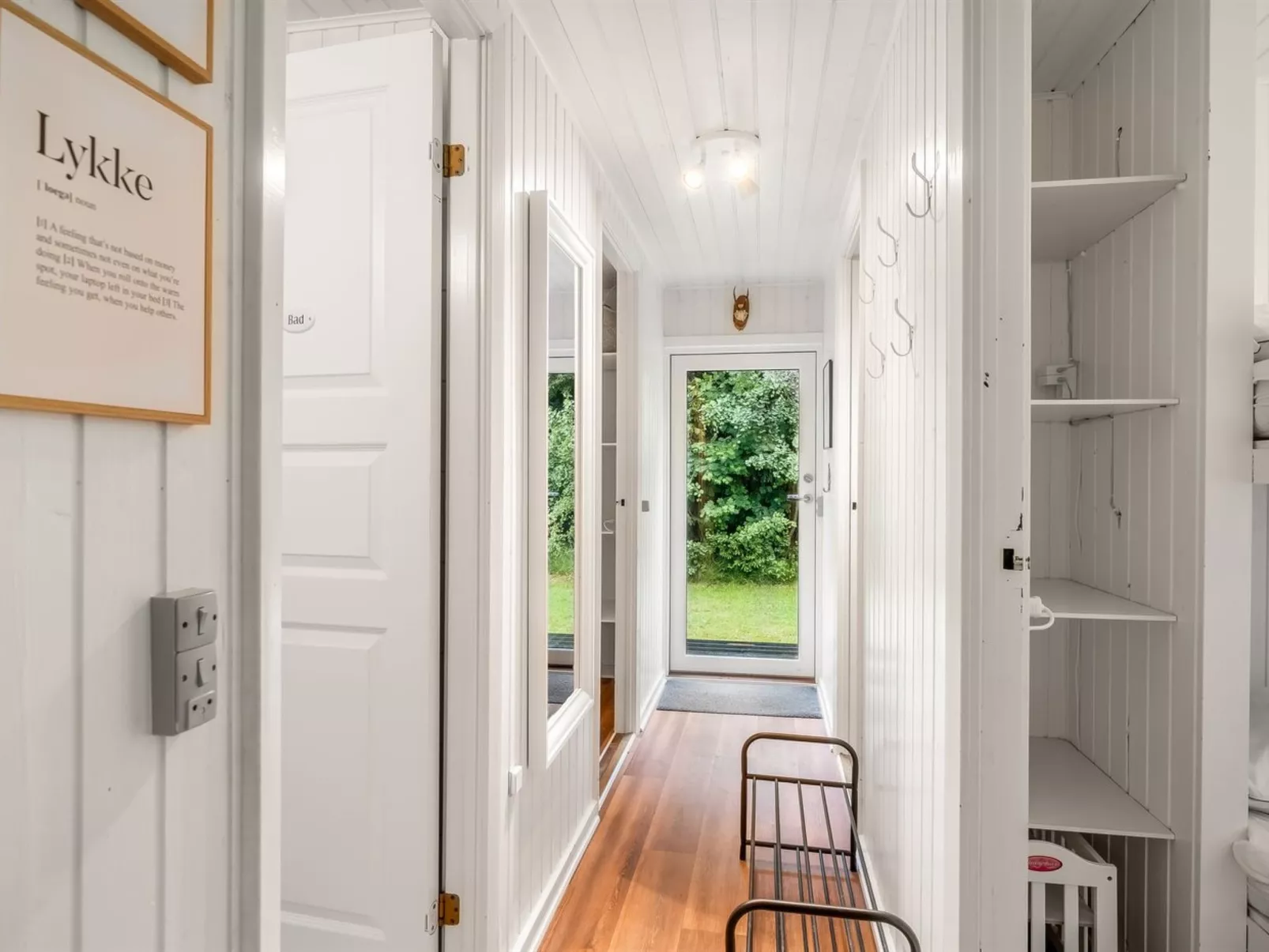 "Gitten" -  from the sea-Binnen