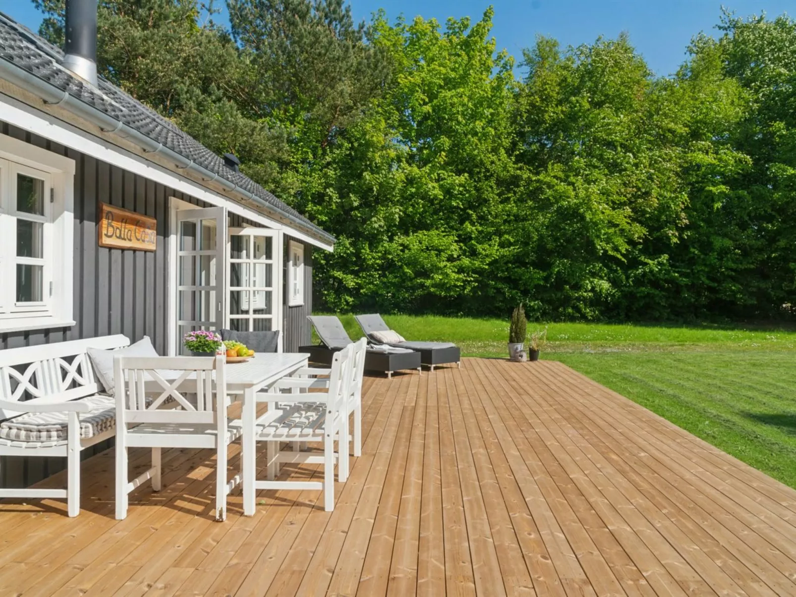 "Veljan" - 1.2km from the sea-Buiten