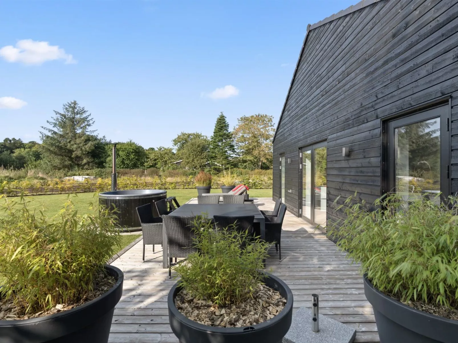 "Harri" - 400m from the sea-Buiten