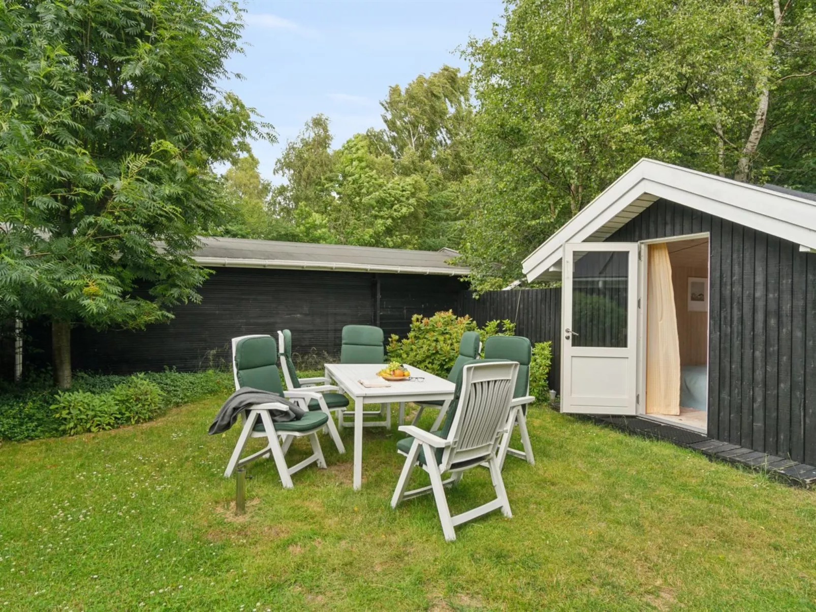 "Tekla" -  from the sea-Buiten