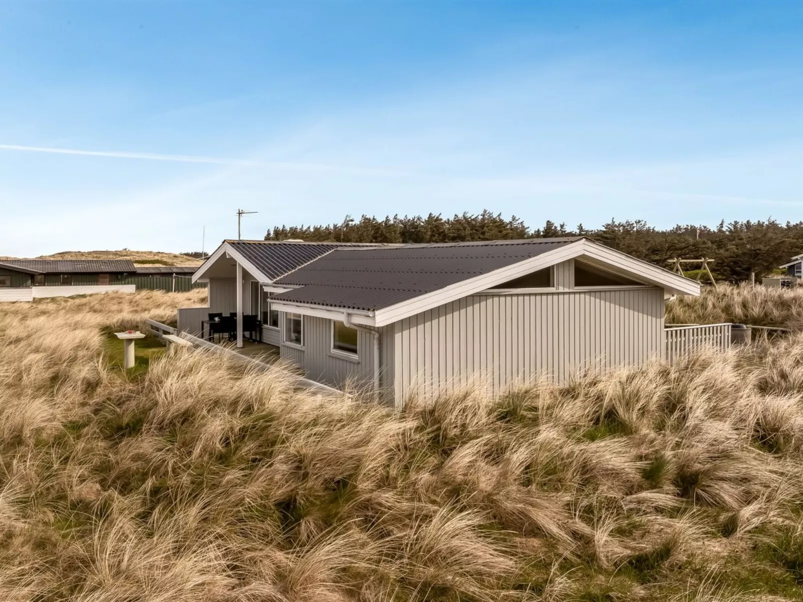 "Fridgerd" - 300m from the sea-Buiten