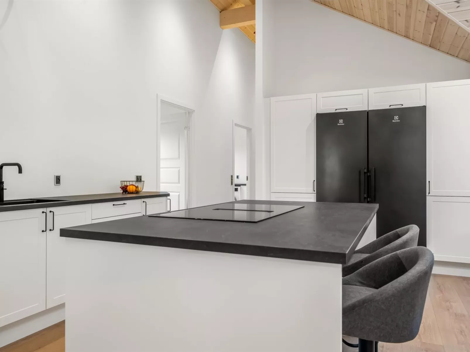 "Osa" -  from the sea-Binnen