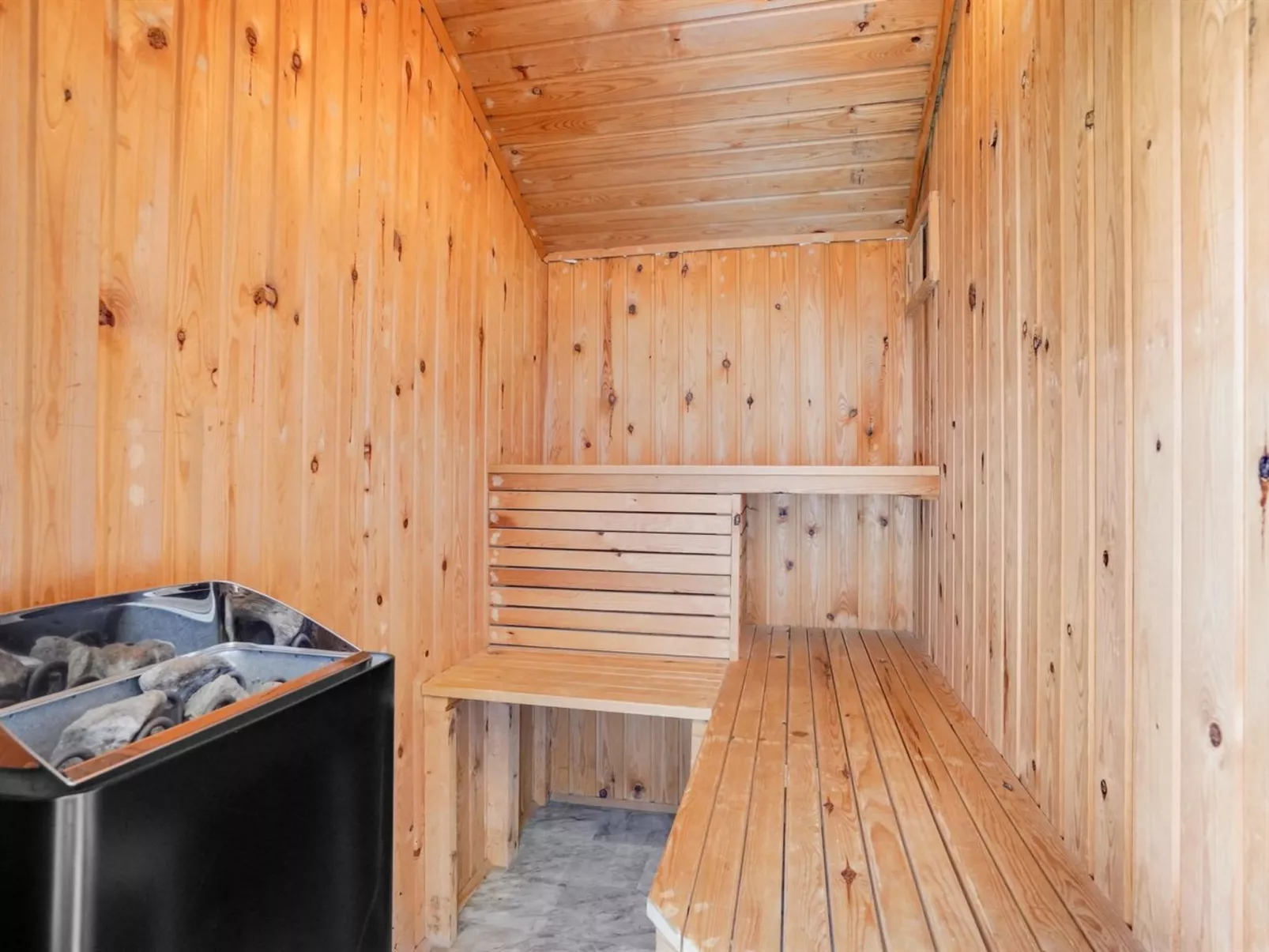 "Gritt" - 400m from the sea-Binnen