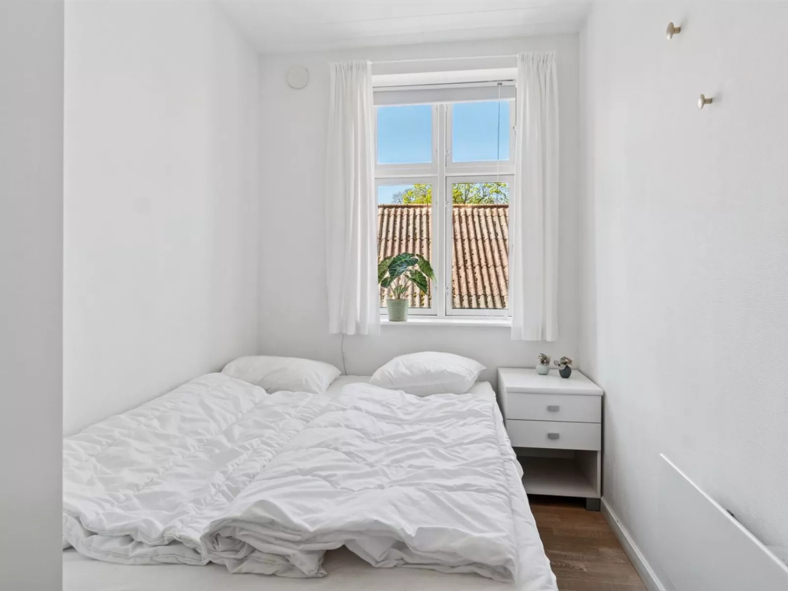 "Elemine" - 500m from the sea-Binnen