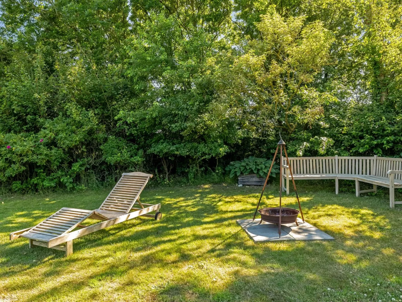 "Voitto" - 1km to the fjord-Buiten