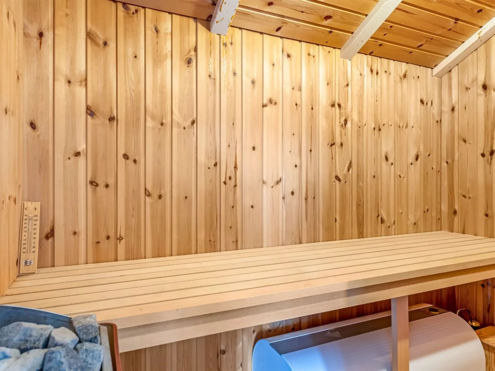 "Winald" - 150m from the sea-Binnen