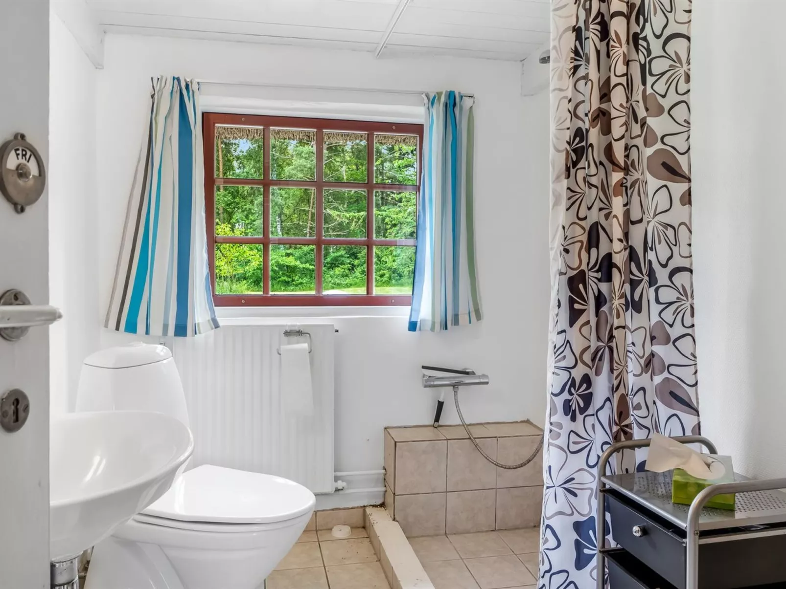 "Hoat" - 1.7km from the sea-Binnen