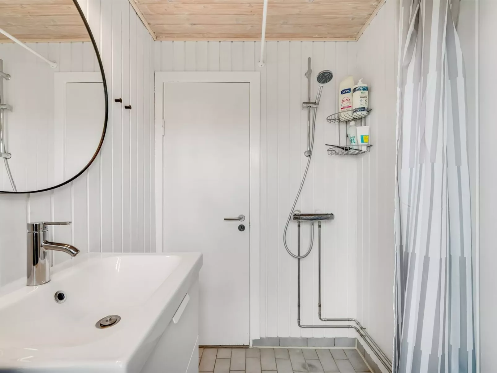 "Dragan" - 50m from the sea-Binnen