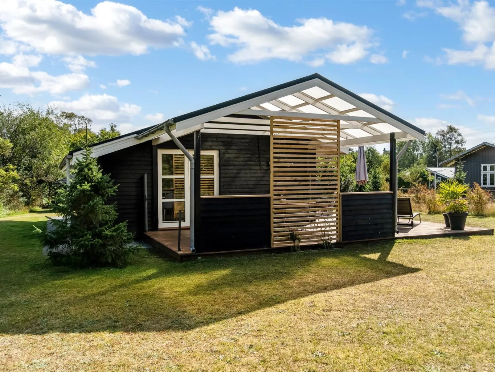 "Legolas" - 880m from the sea-Buiten