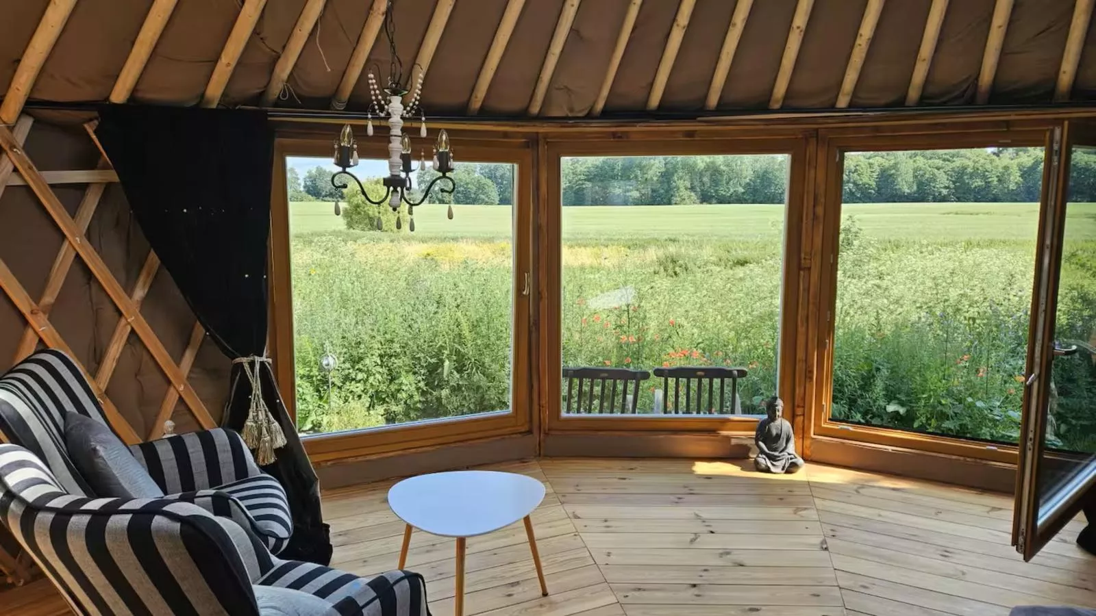 Glamour-Camping-Woonkamer