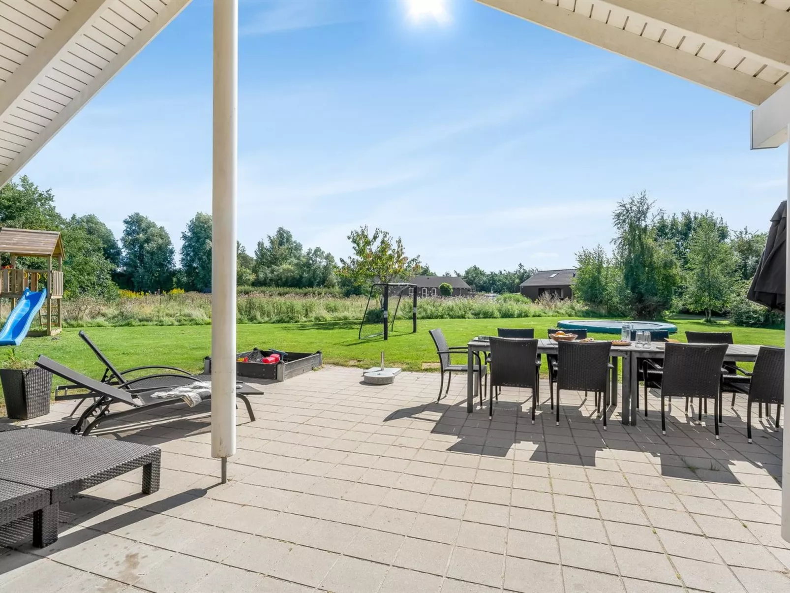 "Jurgis" - 900m from the sea-Buiten