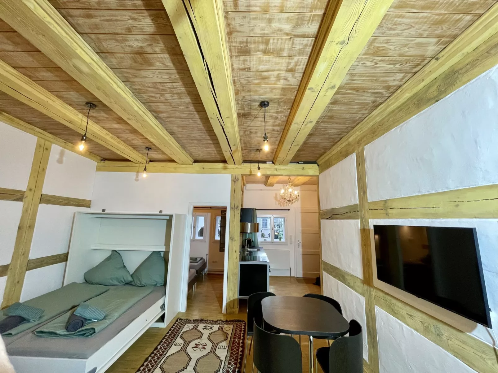 Fachwerkhaus nahe Olympiastadion-Binnen