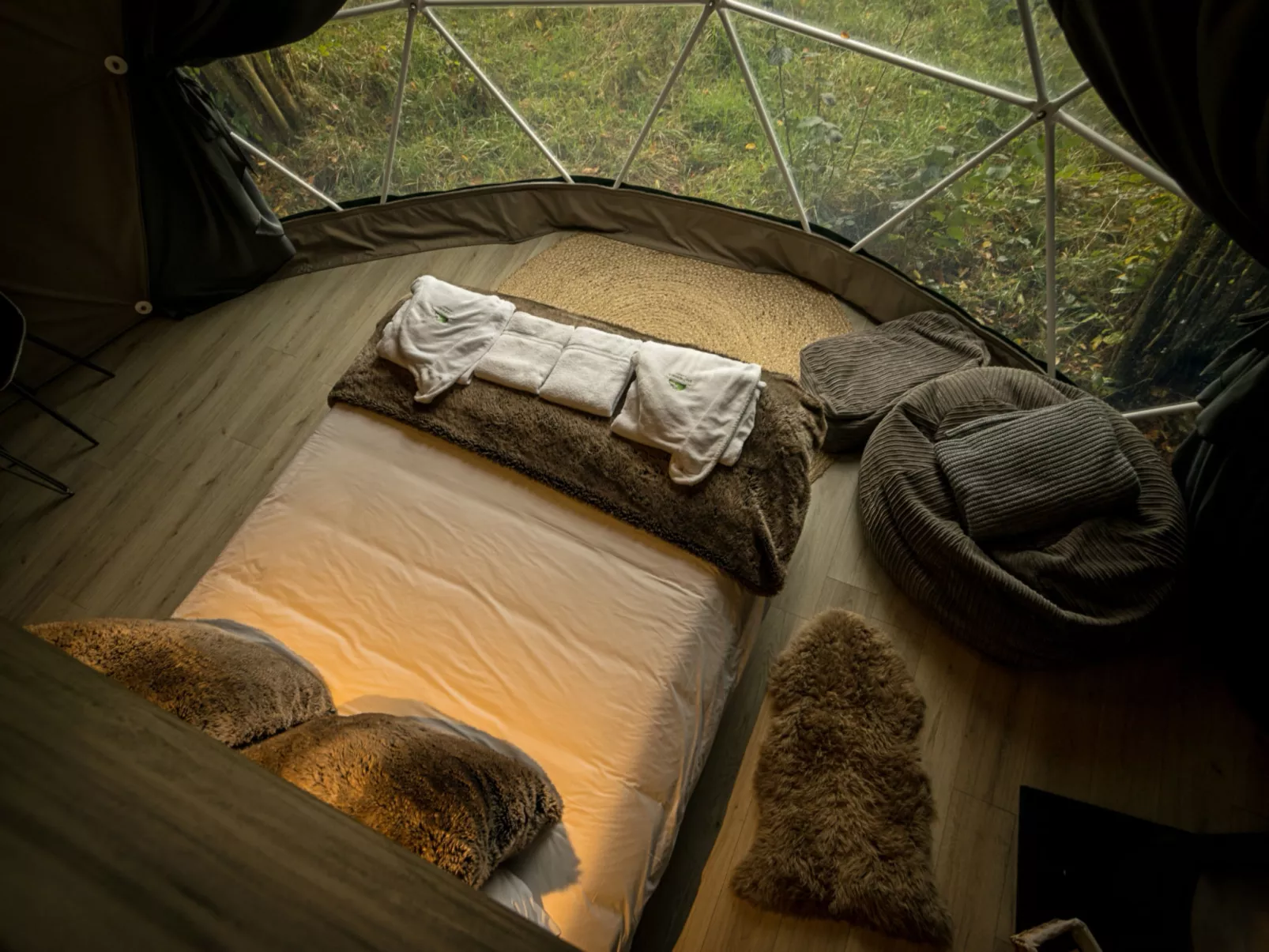 Hever Luxury Dome-Binnen