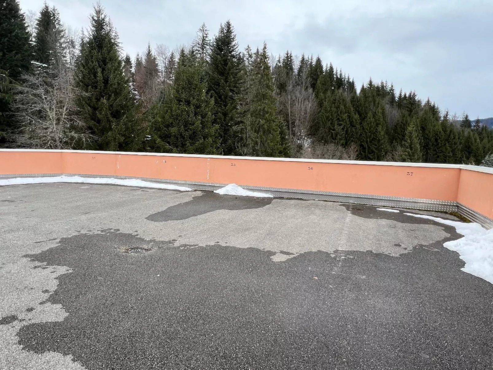 Grand Morillon-Binnen