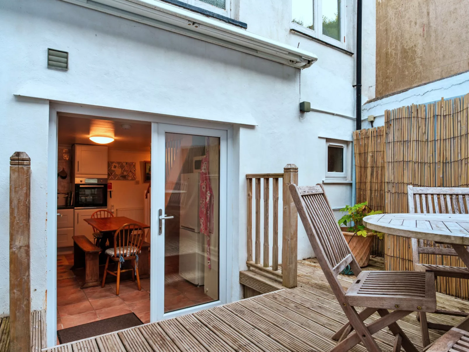 Nor Nour, Cawsand-Binnen