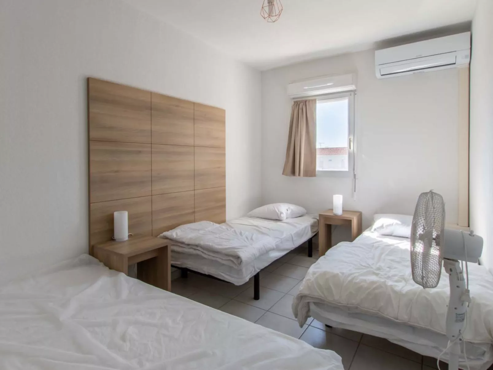 CAP CAMARGUE F-Binnen