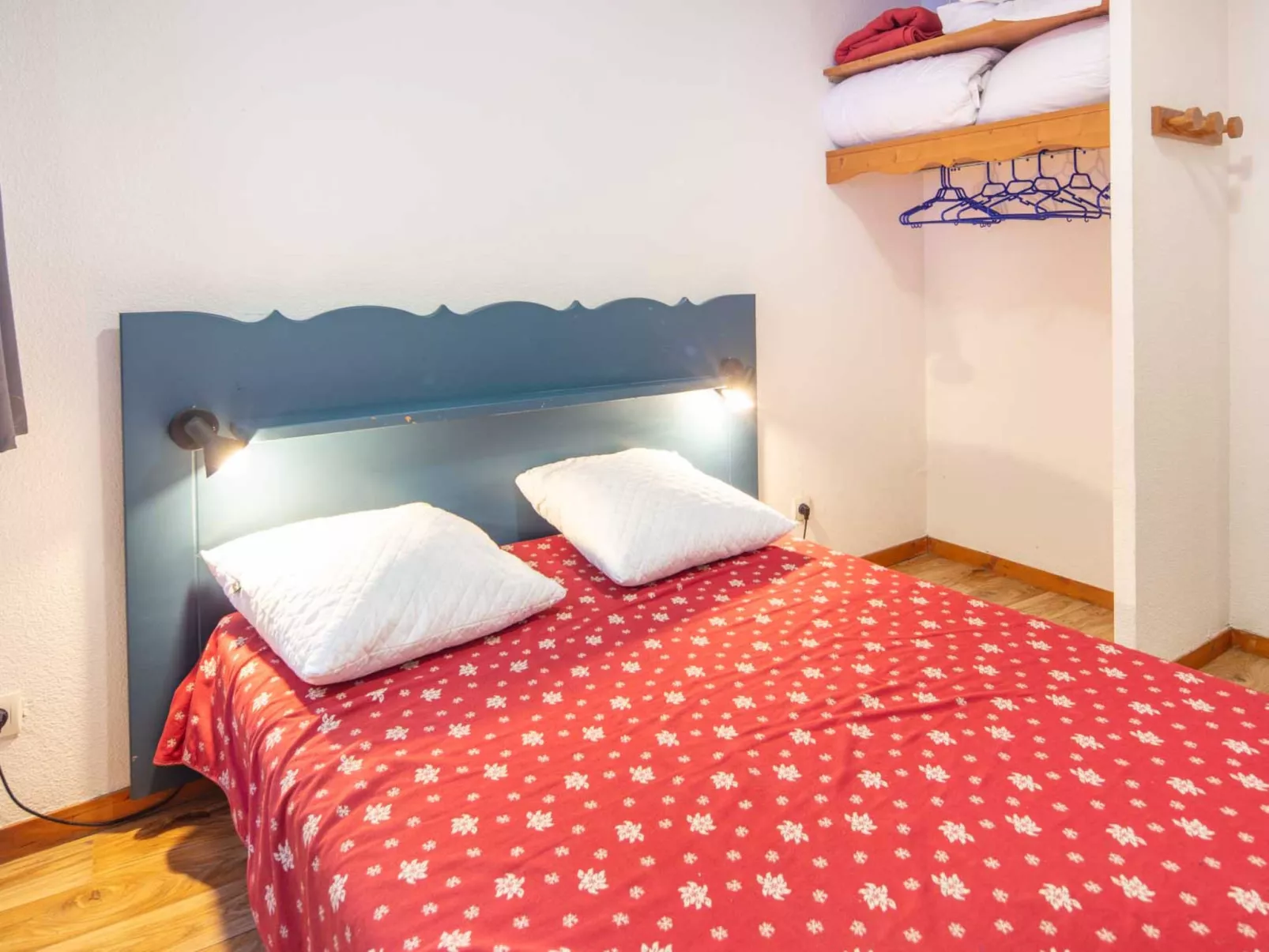 V. du Bachat - Sorbiers F-Binnen