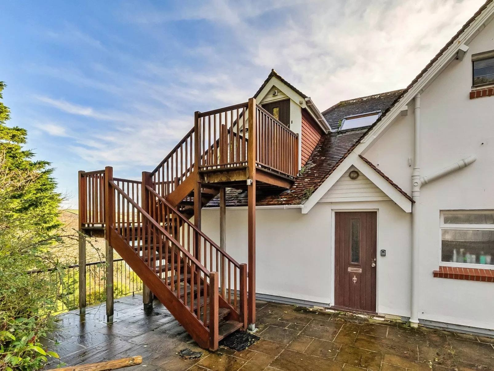 The Sail Loft-Buiten