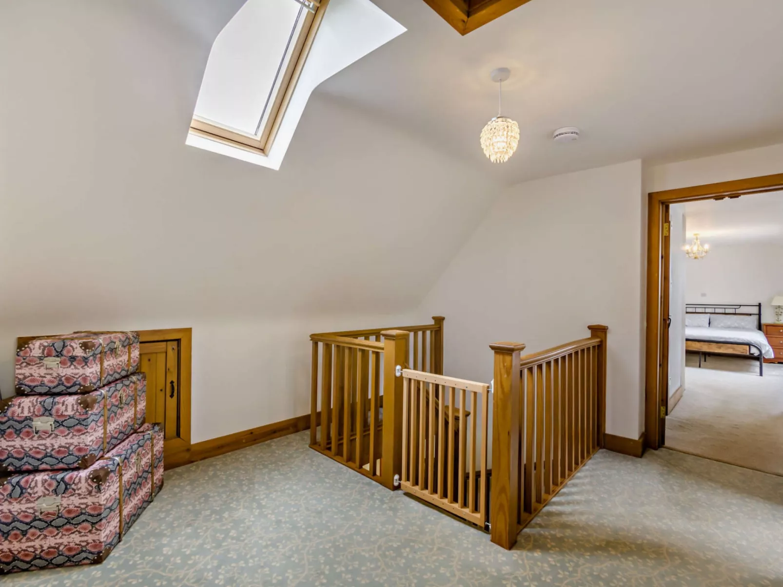 The House at No. 47-Binnen