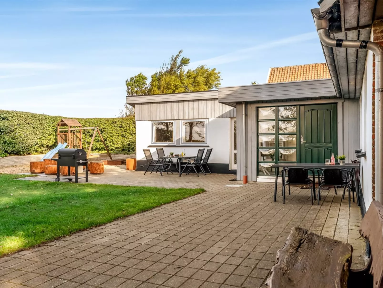 "Missa" - 2km to the fjord-Buiten