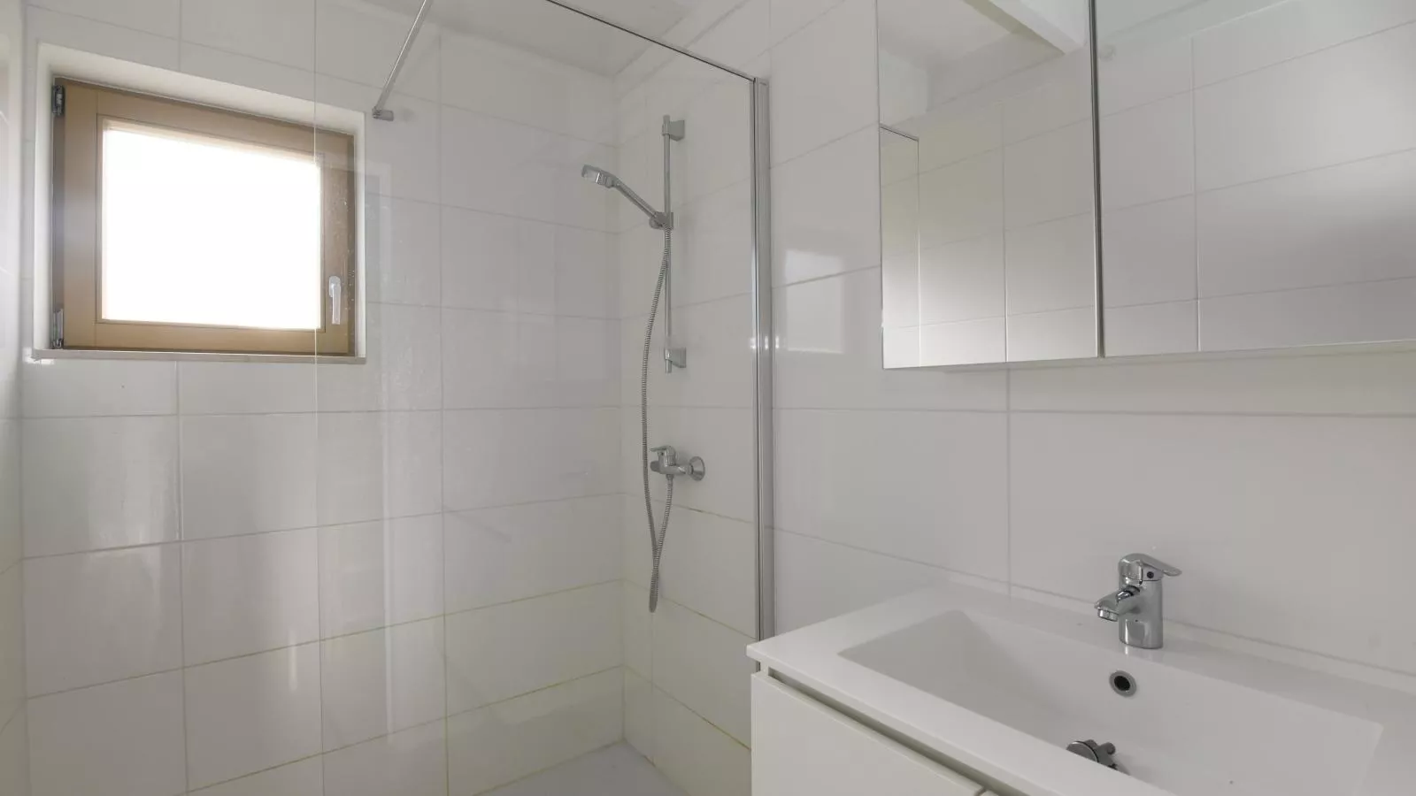 Westhinder I H1-Badkamer