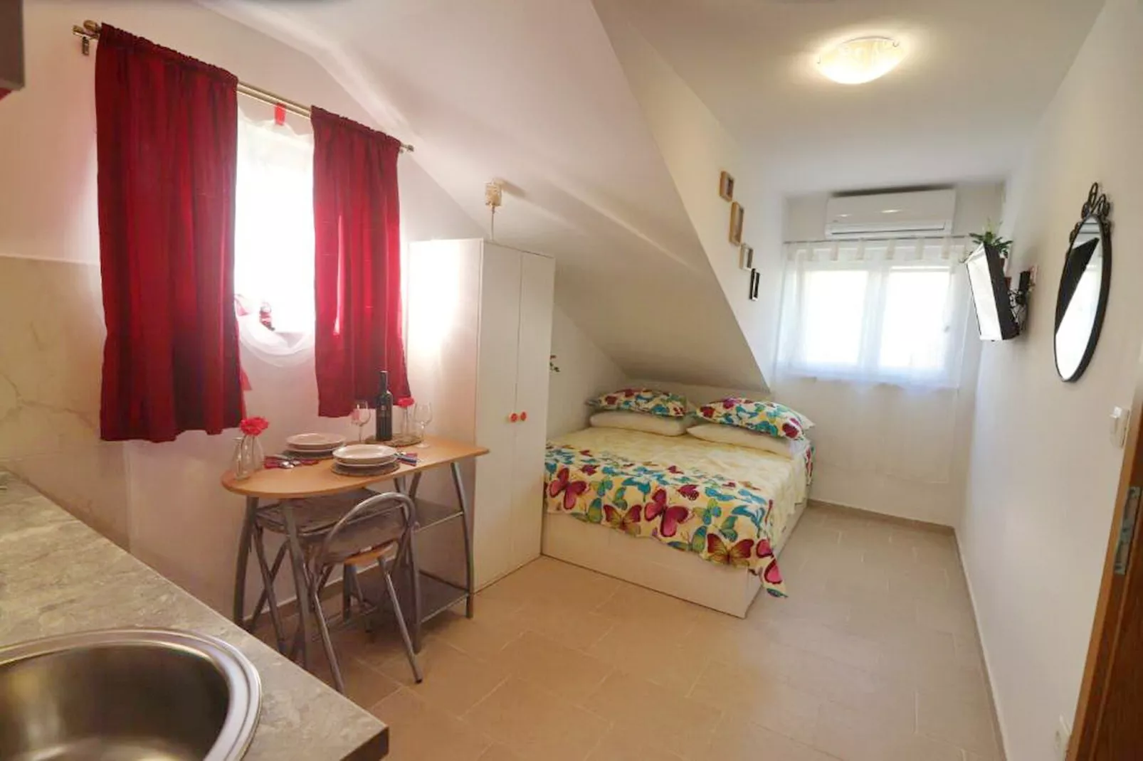 Apartments Clementina Sunrise-Standard Studio Apartment (RED)-Slaapkamer