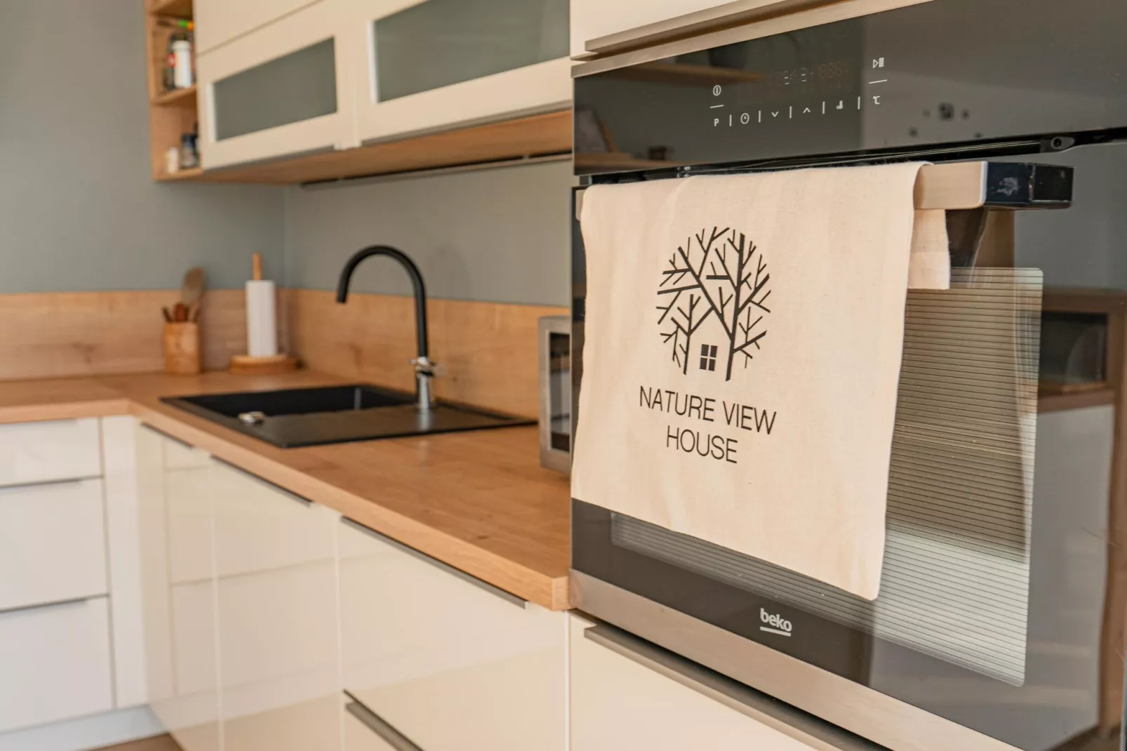 Peaceful Oasis in Nature Holiday Home with Terrace and Sauna - Three Bedroom Holiday Home with Terrace and Sauna-Keuken