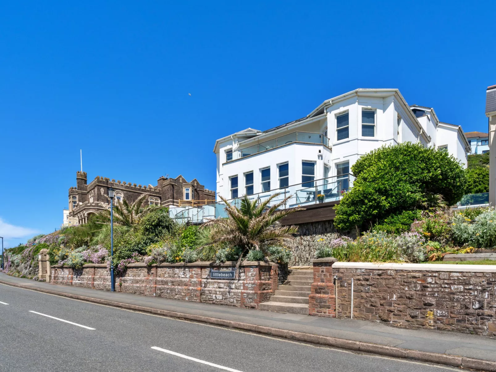 Ocean Lookout-Buiten