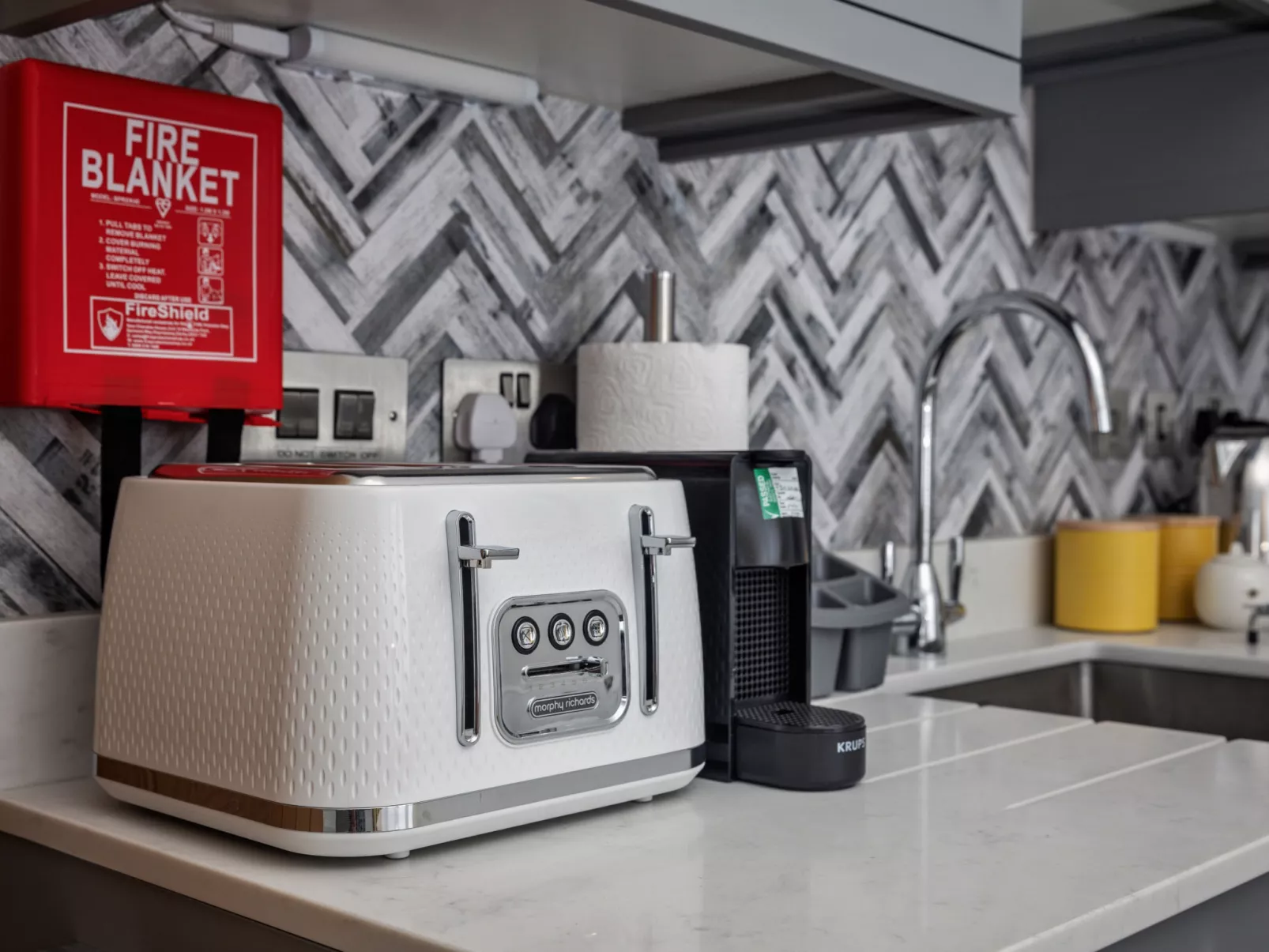 Belle House, Apt 1-Binnen