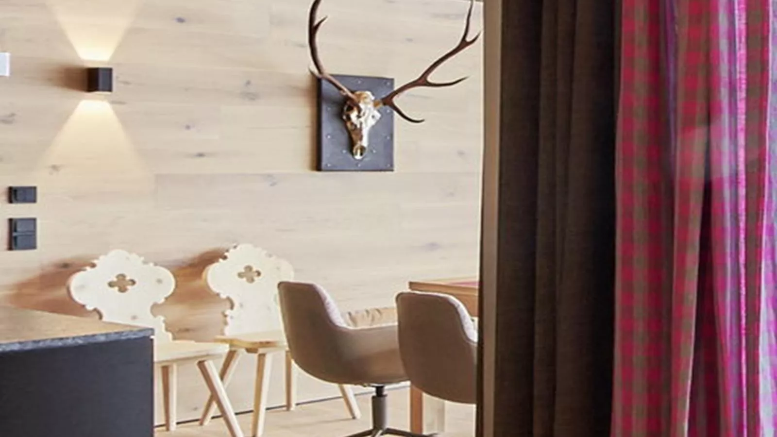 Smaragdresort Gipfelstürmer-Binnen